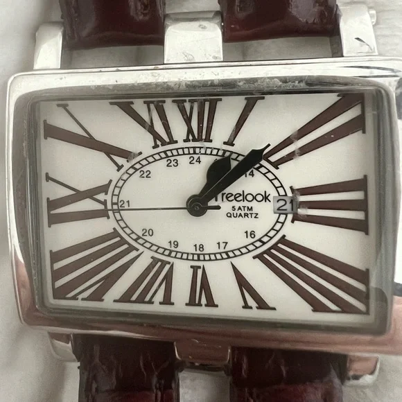 freelook | Accessories | Freelook Watch Rectangle Shape Very  display picture 3
